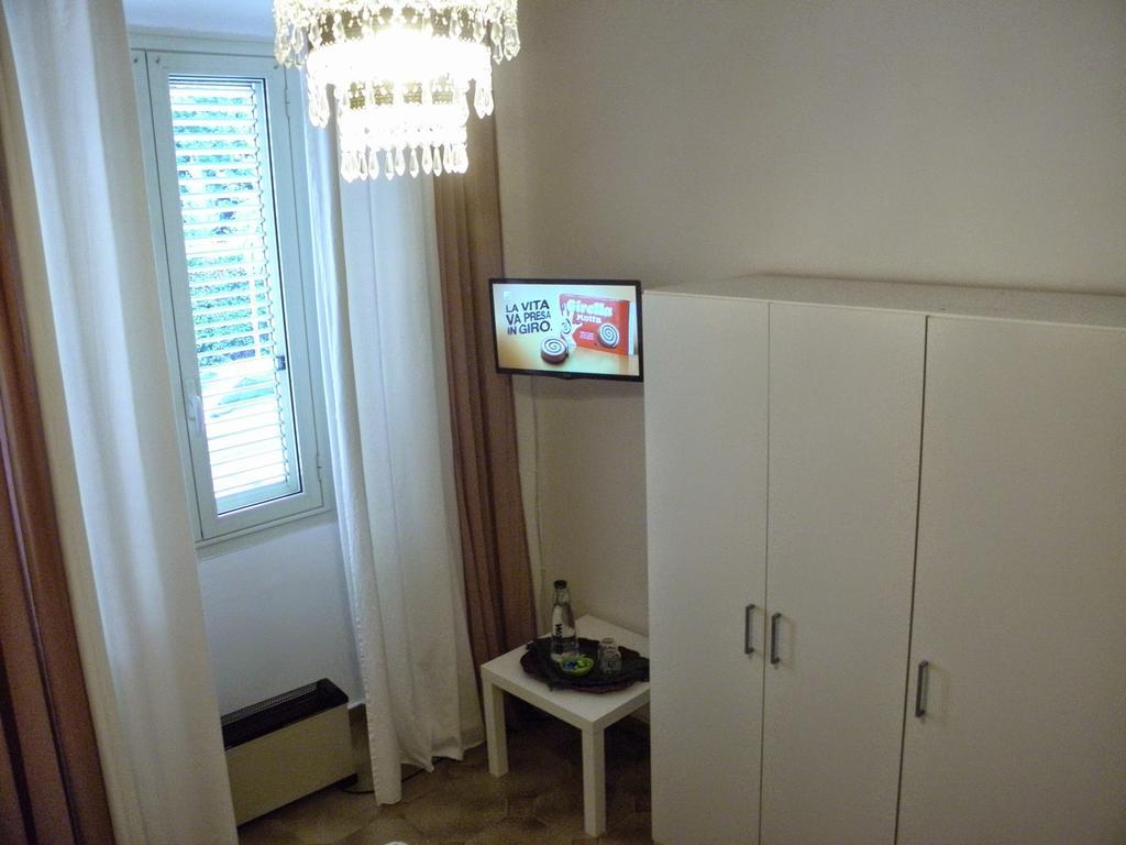 קליארי Alfieri B&B חדר תמונה
