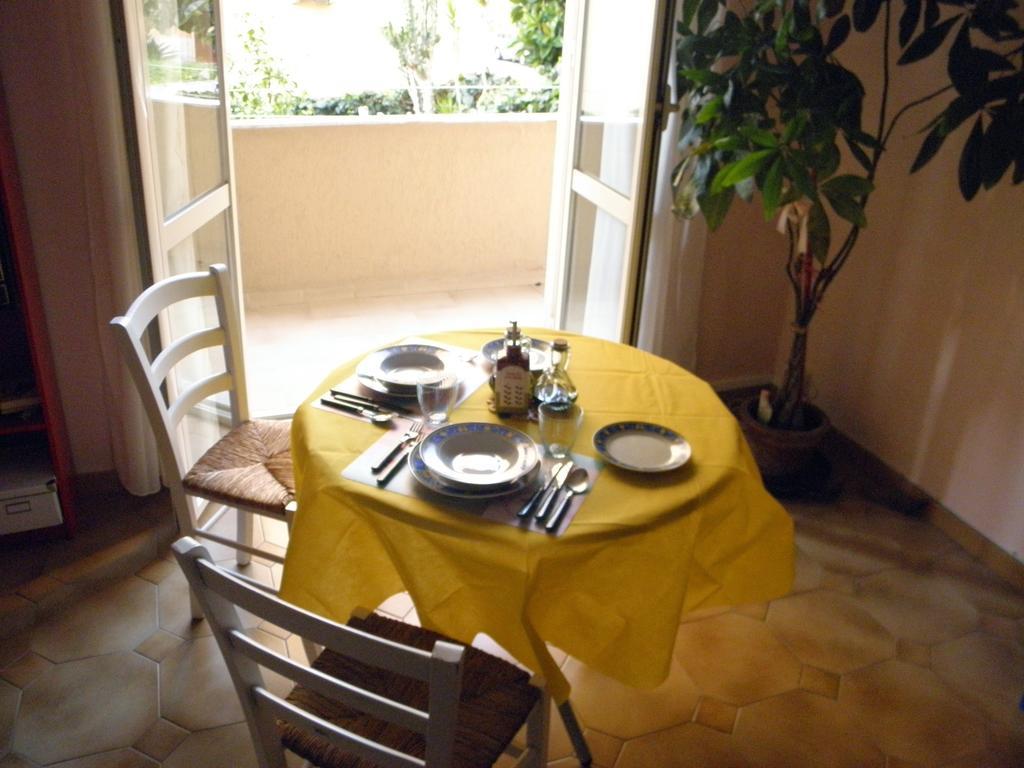 קליארי Alfieri B&B מראה חיצוני תמונה
